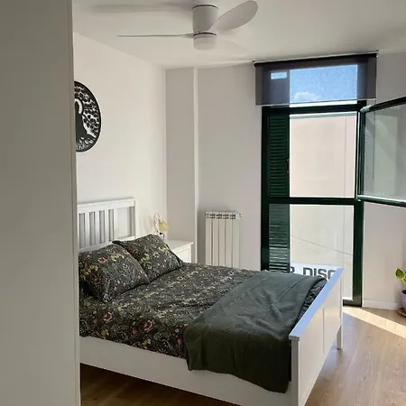 Acogedor Vallparadis Con Parking Apartment Terrassa